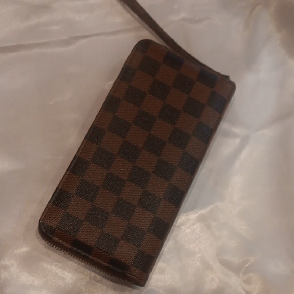 Brown Checkered Wristlet Wallet